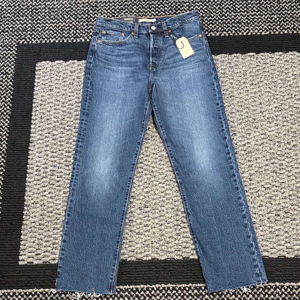 Levi’s Wedgie High Rise Straight Jeans Womens Sz 28 BIG E Button Fly NWT Casual
